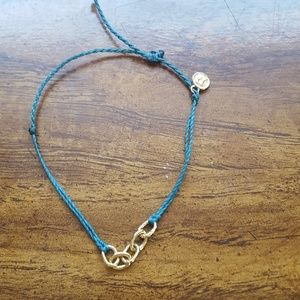 Pura vida gold link chain